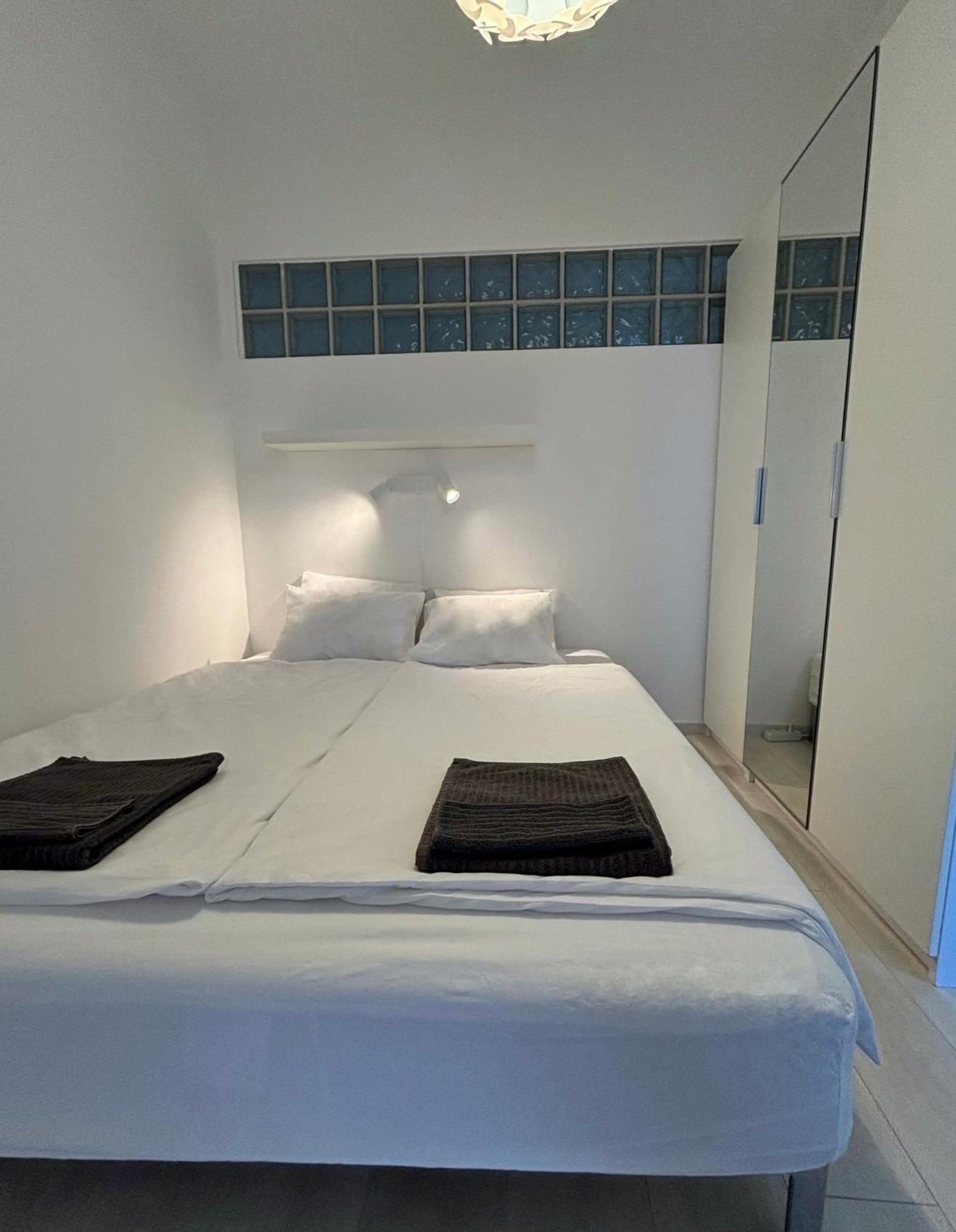 Club218 The Sunset - Wellness Apartment シオーフォク エクステリア 写真